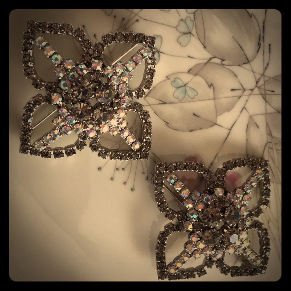 Vintage rhinestone aurora borealis AB brooch pair